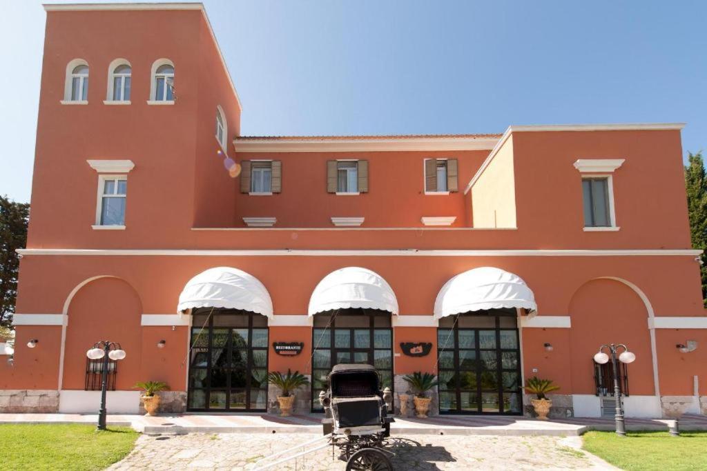 Il Postiglione Hotel - Sala Ricevimenti 明图尔诺 外观 照片
