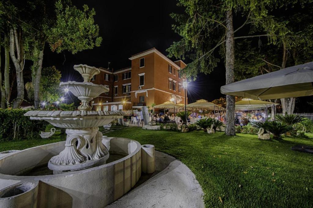 Il Postiglione Hotel - Sala Ricevimenti 明图尔诺 外观 照片